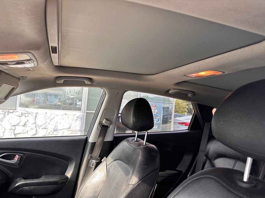 2014 Hyundai Tucson Image 10