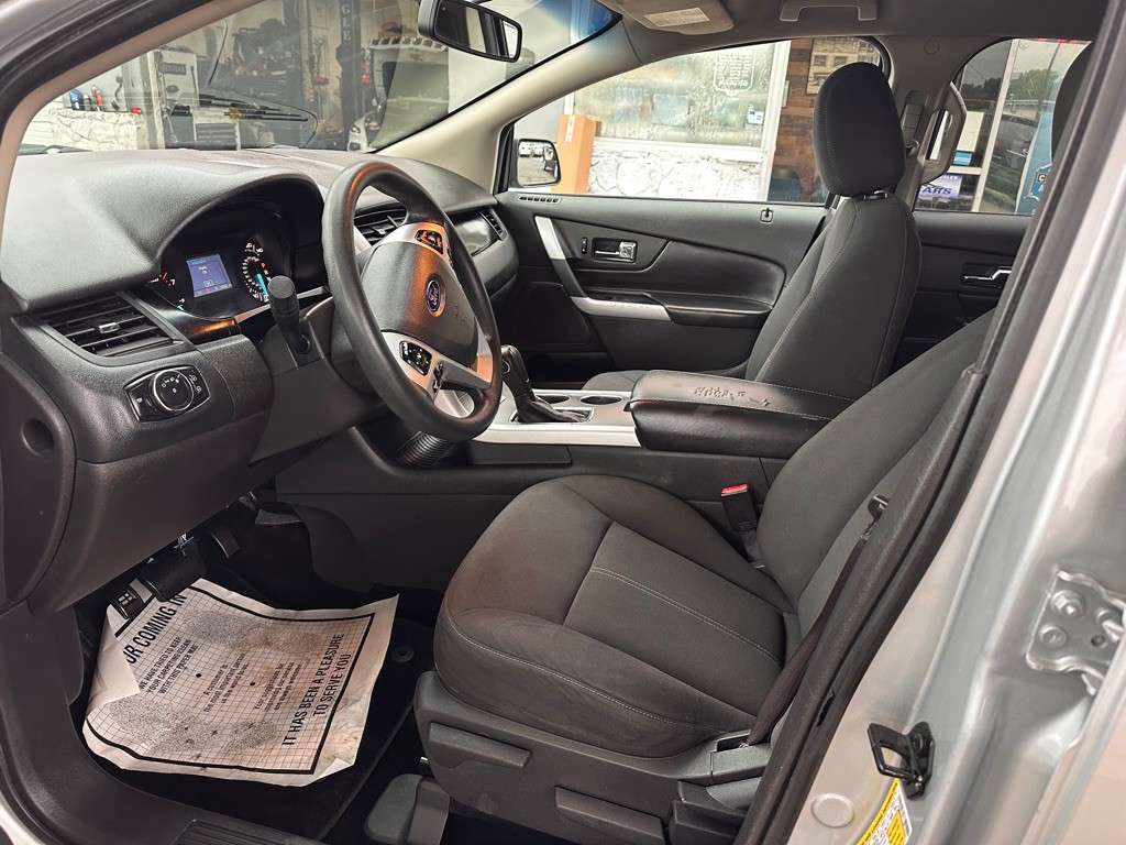2013 Ford Edge Image 10