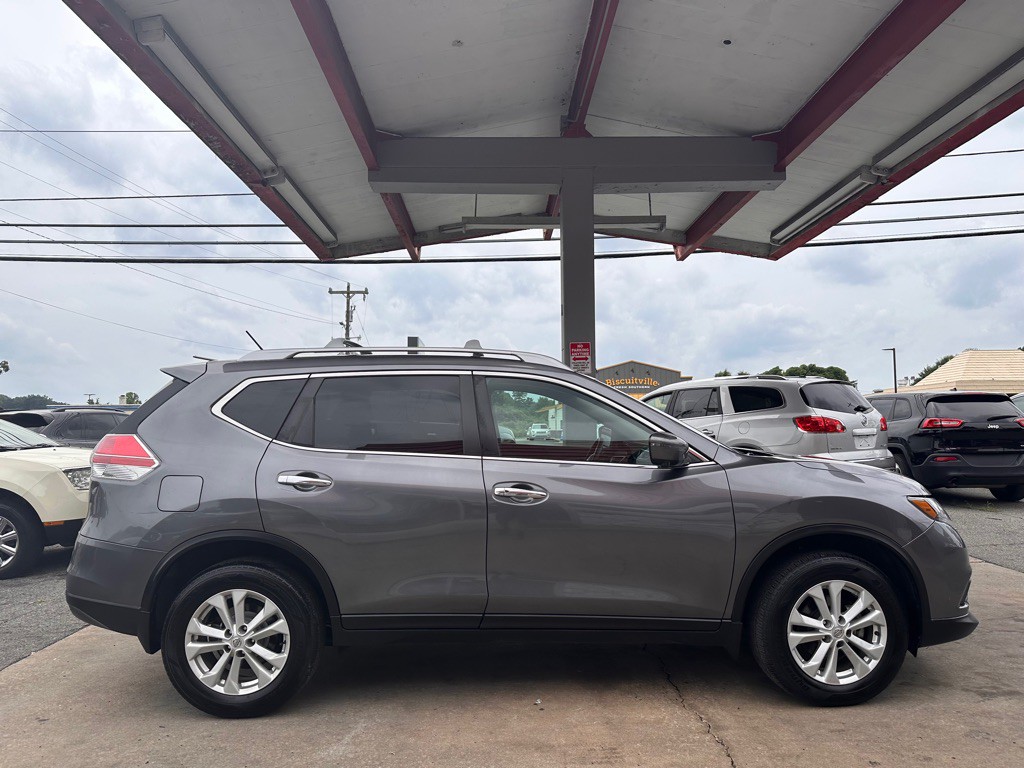 2016 Nissan Rogue Image 5