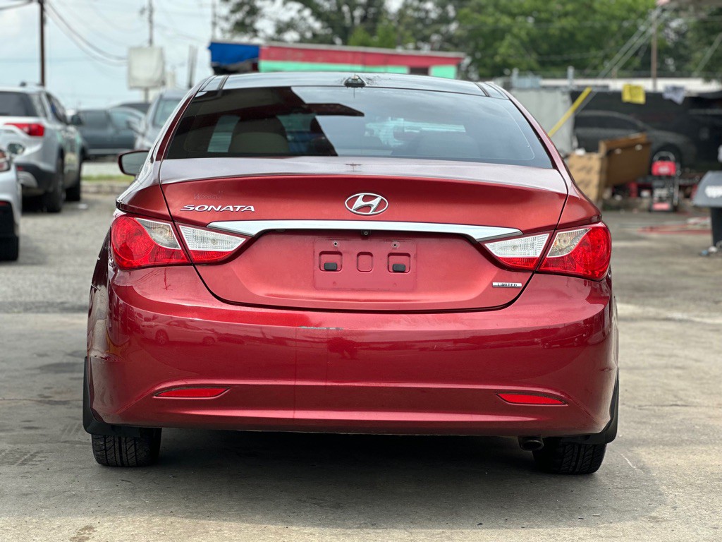 2013 Hyundai Sonata Image 6