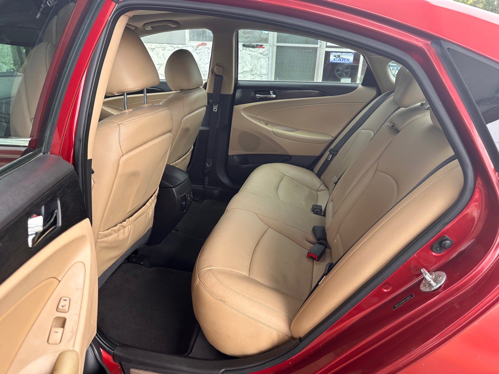 2013 Hyundai Sonata Image 12