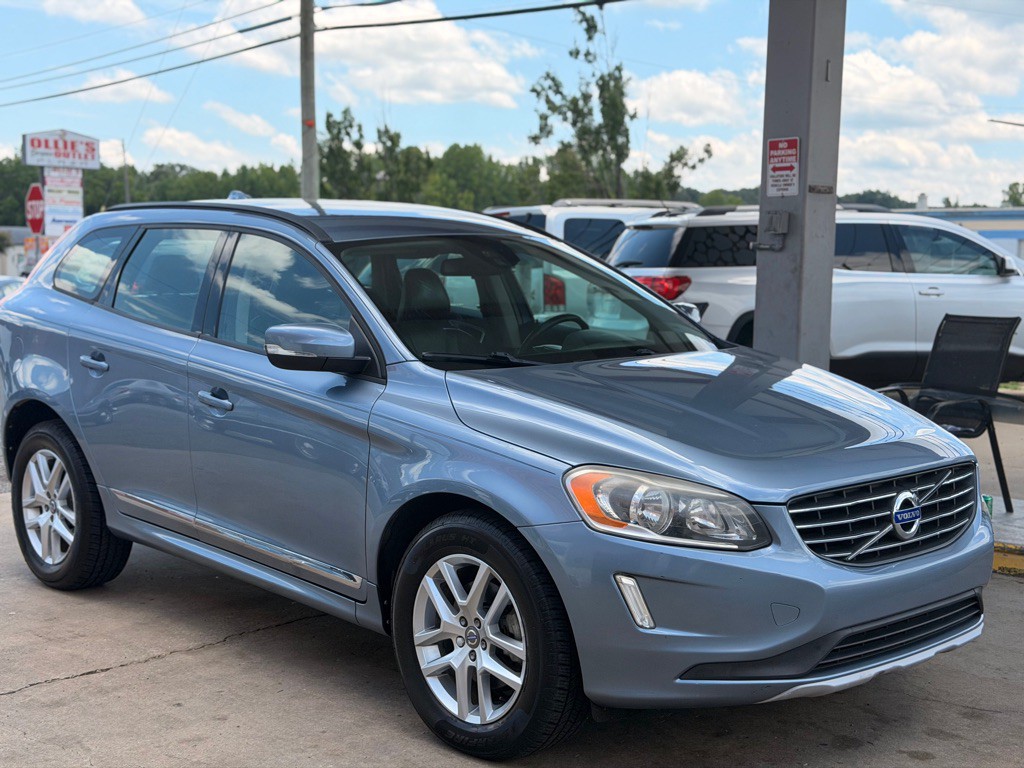 2017 Volvo XC60 Image 6