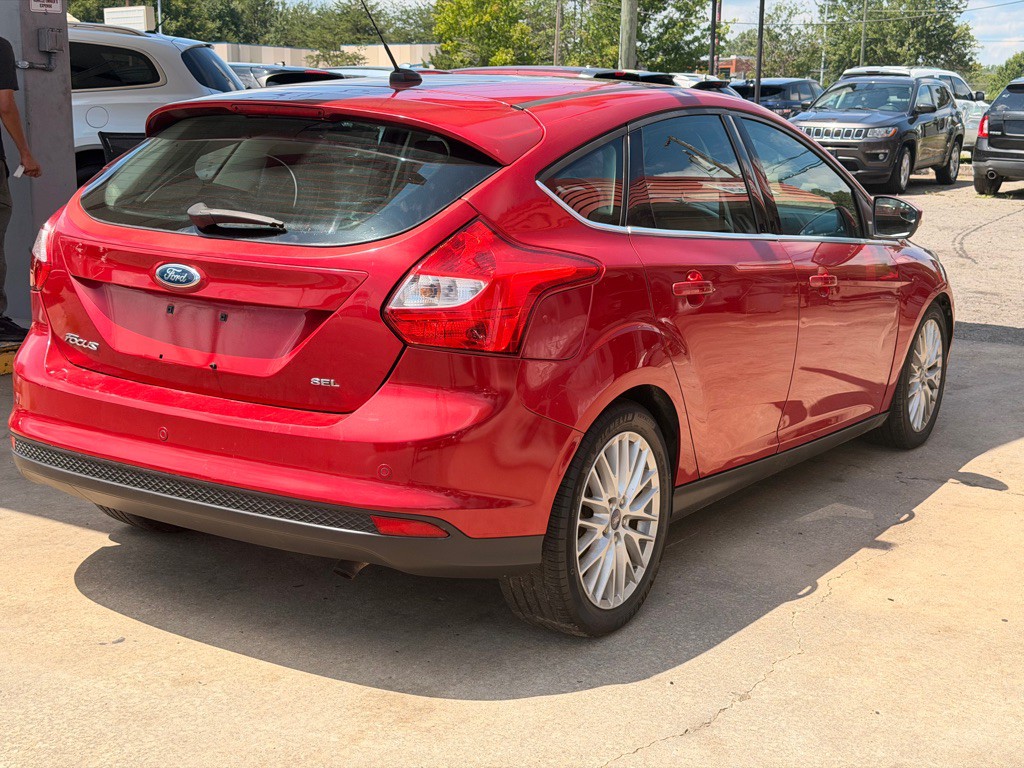 2012 Ford Focus Image 4