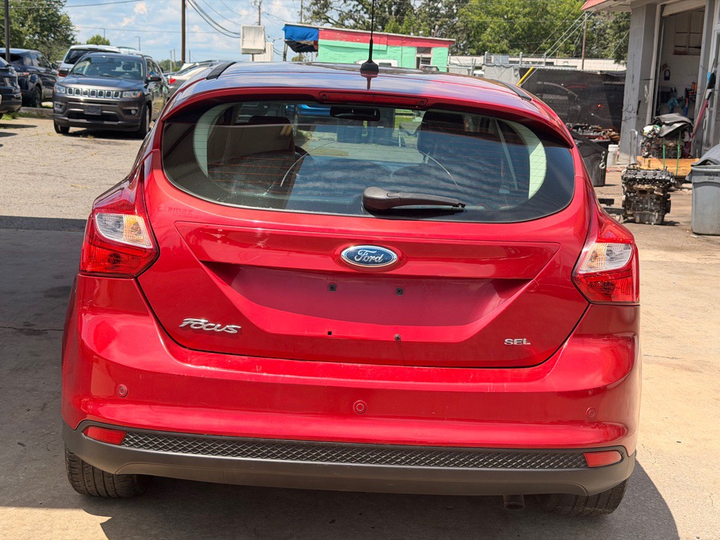 2012 Ford Focus Image 5