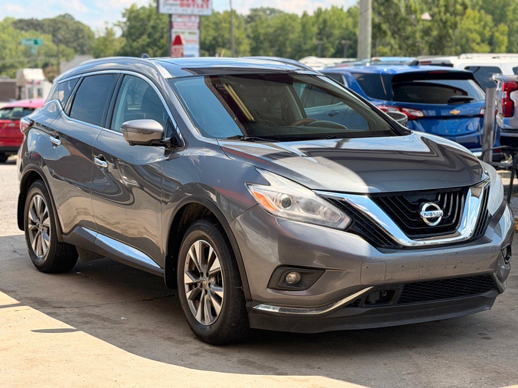 2017 Nissan