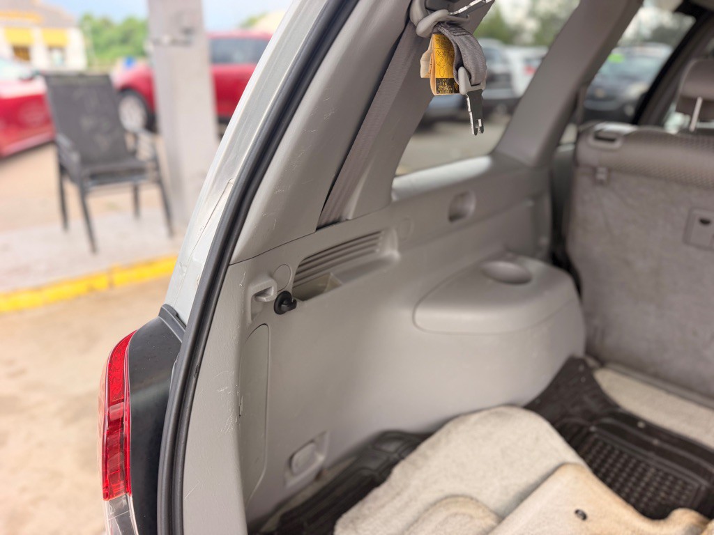 2005 Toyota Highlander Image 13