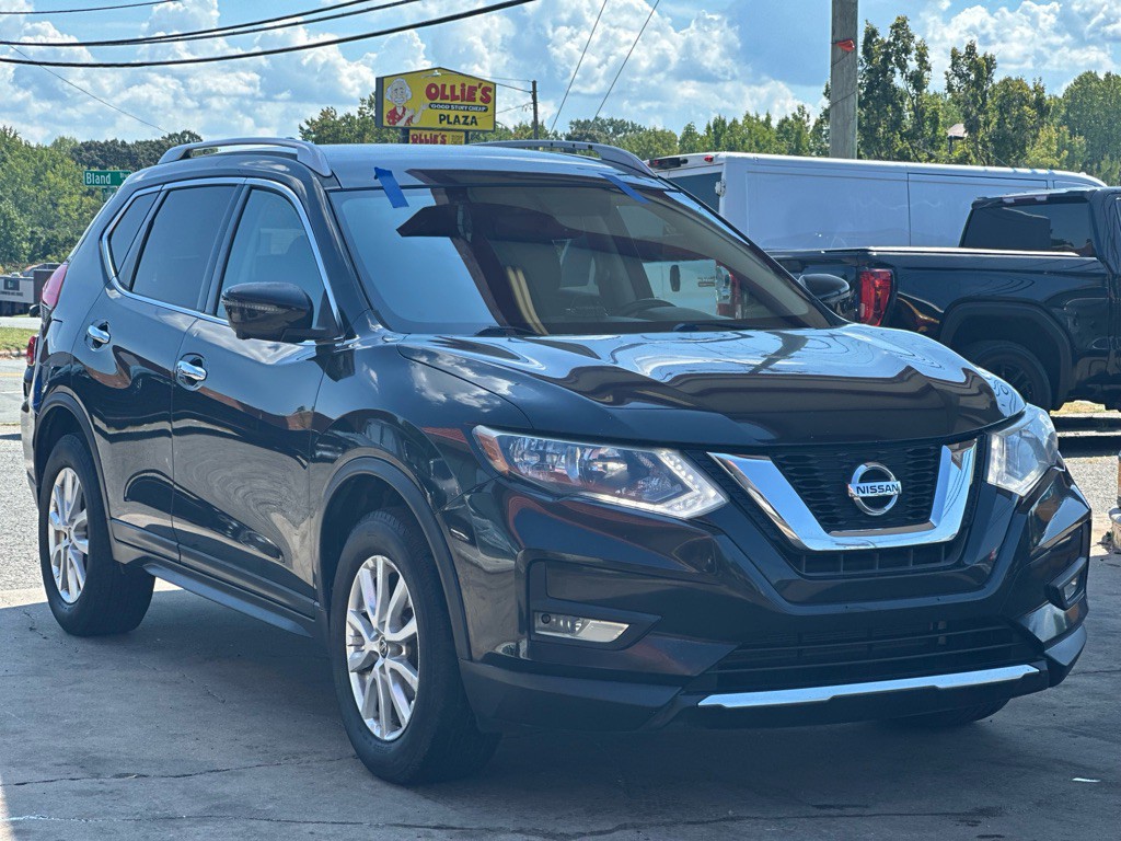 2017 Nissan