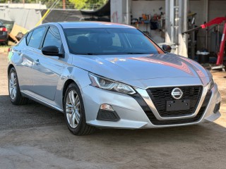 Image for 2020 Nissan Altima S ID: 7666615