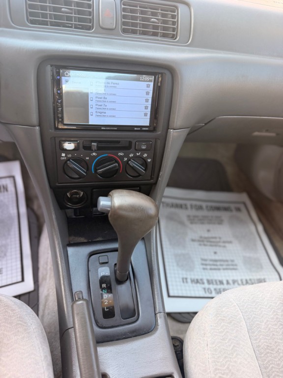 1997 Toyota Camry Image 14