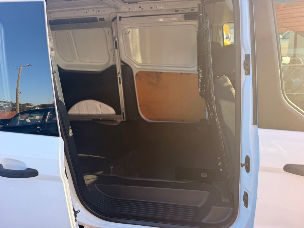 2015 Ford Transit Connect Image 12