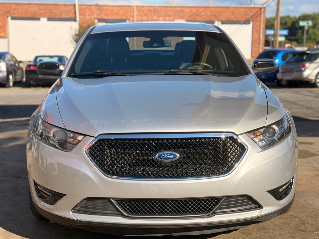 2013 Ford Taurus Image 3