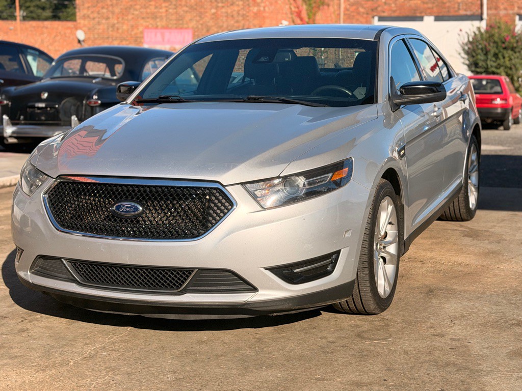 2013 Ford Taurus Image 4