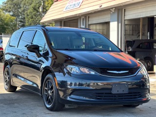 Image for 2020 Chrysler Voyager LXI ID: 7721824