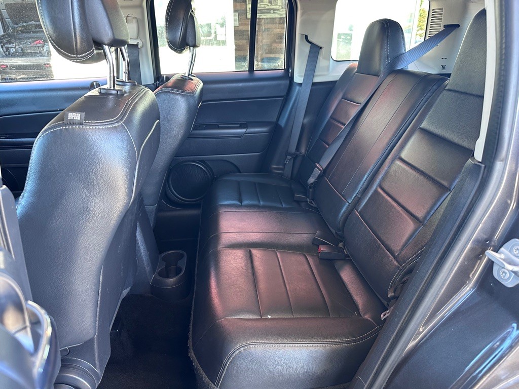 2016 Jeep Patriot Image 13