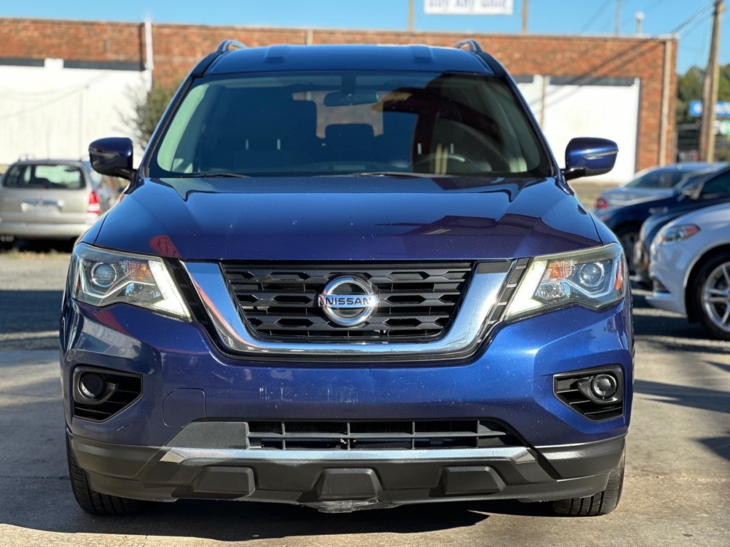 2019 Nissan Pathfinder Image 2