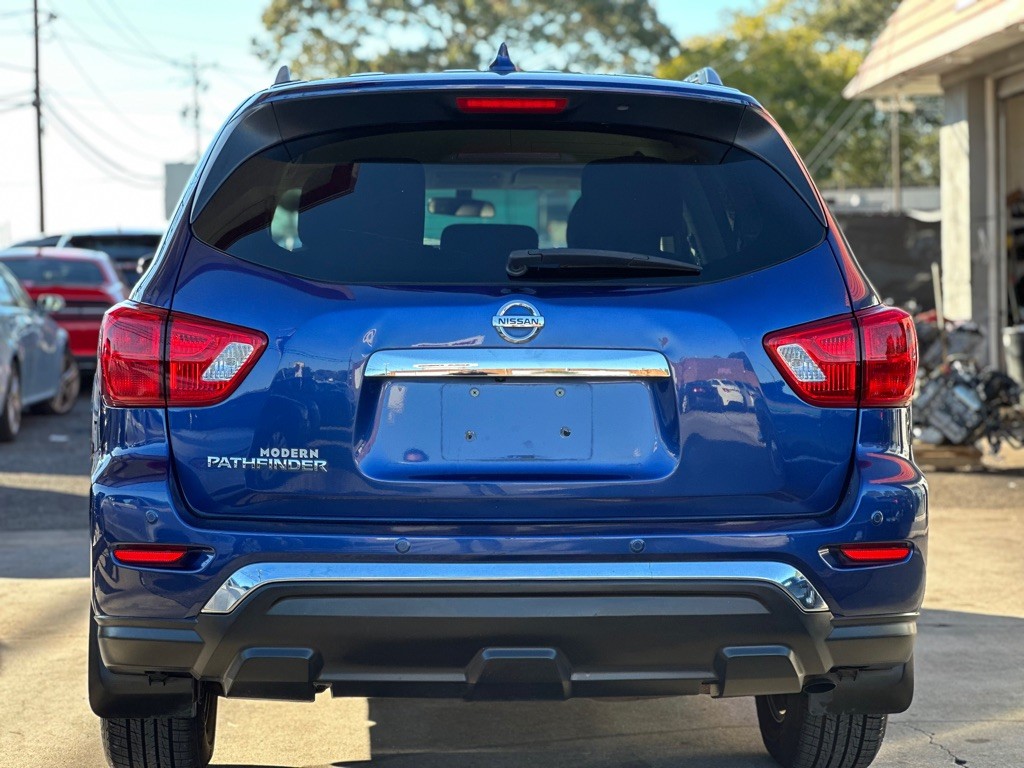 2019 Nissan Pathfinder Image 7