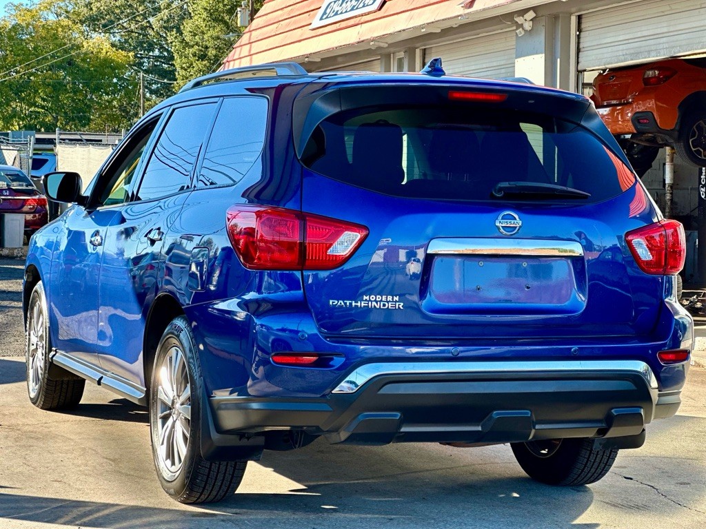 2019 Nissan Pathfinder Image 8