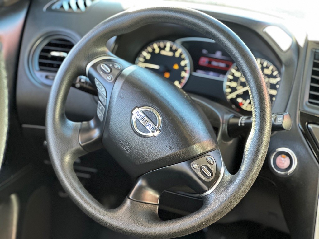 2019 Nissan Pathfinder Image 9