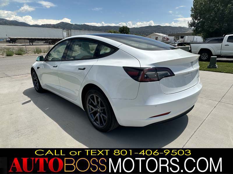 2022 Tesla Model 3 Image 6
