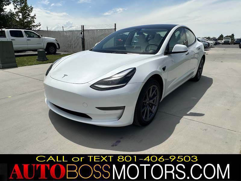 2022 Tesla Model 3 Image 8