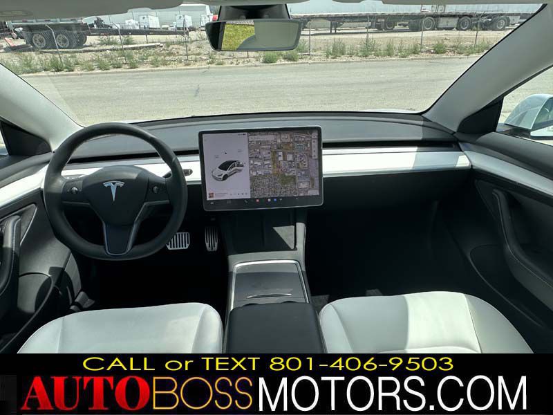 2022 Tesla Model 3 Image 12