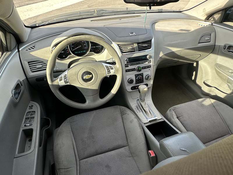 2012 Chevrolet Malibu Image 13