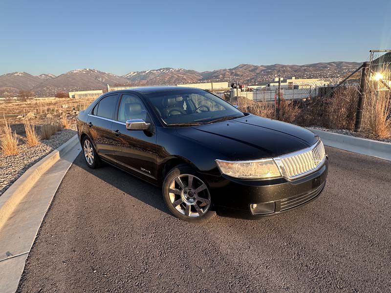 2006 Lincoln Zephyr Image 2