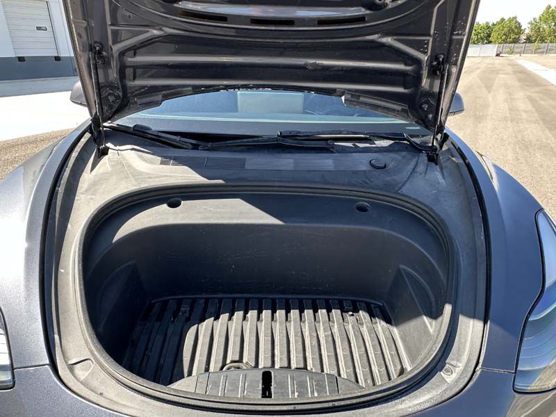 2023 Tesla Model 3 Image 14