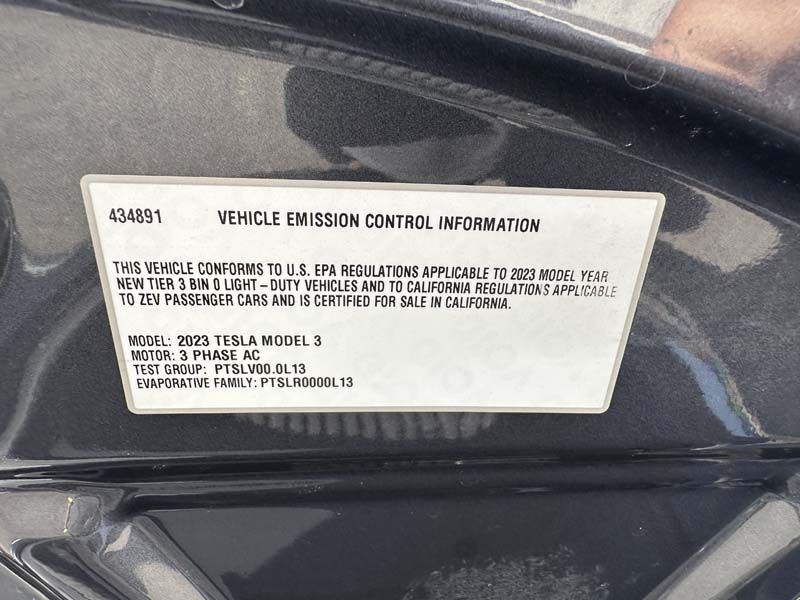 2023 Tesla Model 3 Image 15