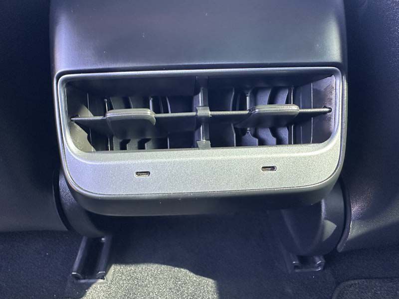 2023 Tesla Model 3 Image 22