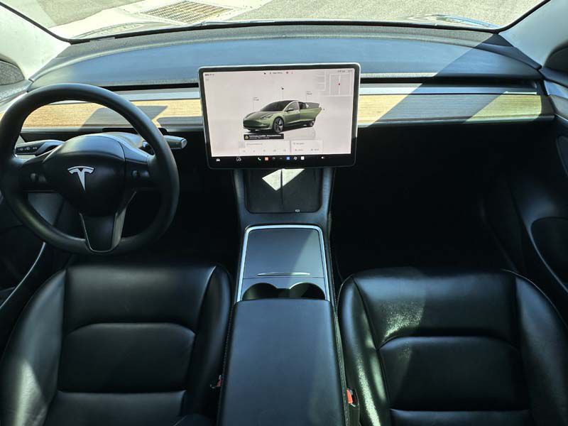 2023 Tesla Model 3 Image 23