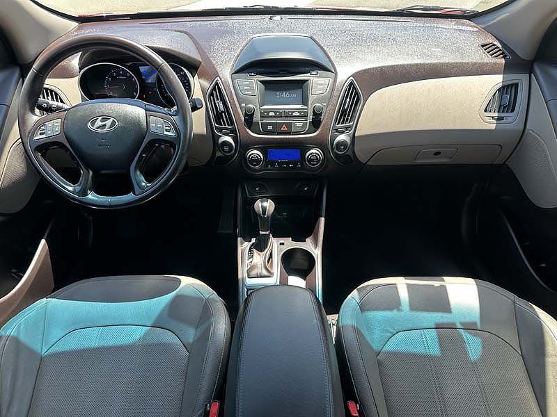2015 Hyundai Tucson Image 17