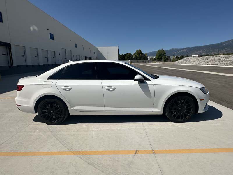2017 Audi A4 Image 7