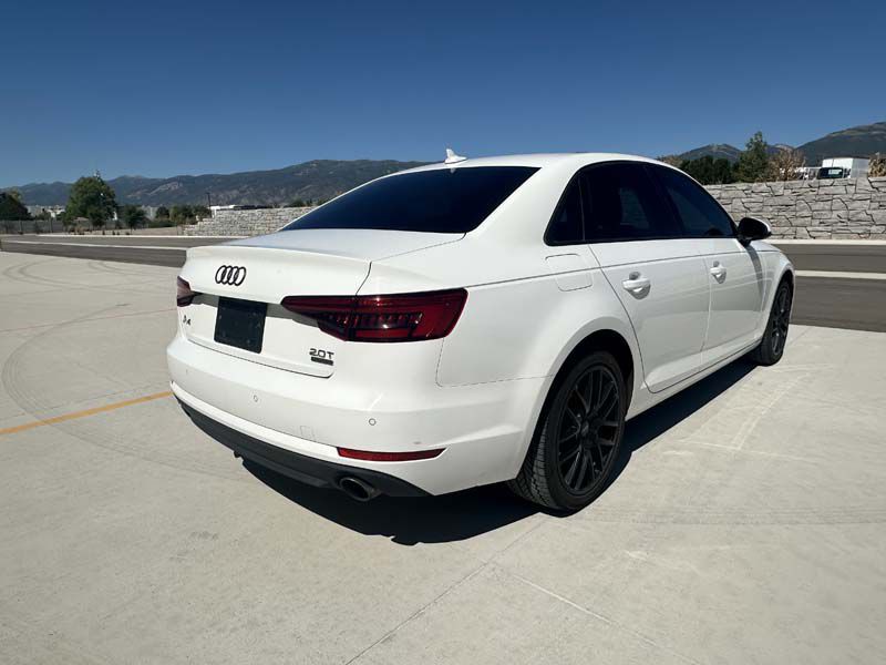 2017 Audi A4 Image 8