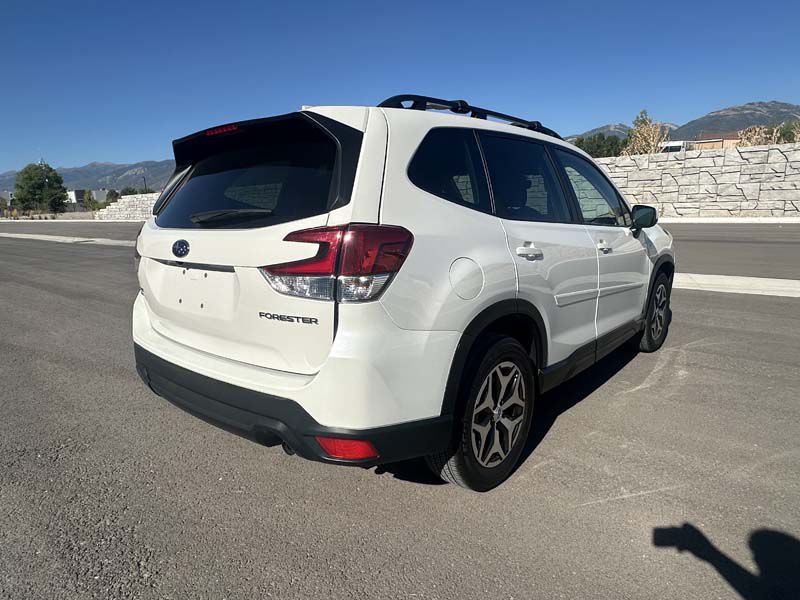 2023 Subaru Forester Image 5