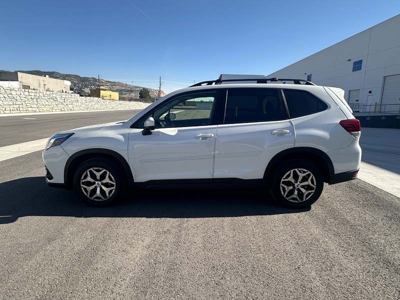 2023 Subaru Forester Image 8