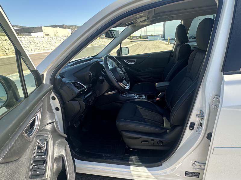 2023 Subaru Forester Image 18