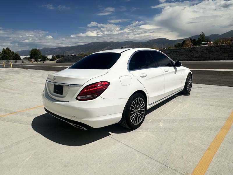 2018 Mercedes-Benz C-Class Image 10