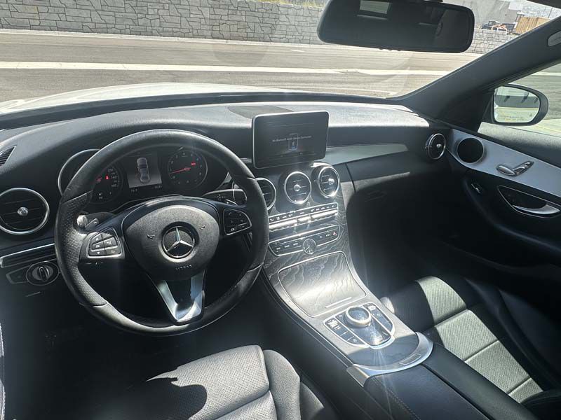 2018 Mercedes-Benz C-Class Image 20