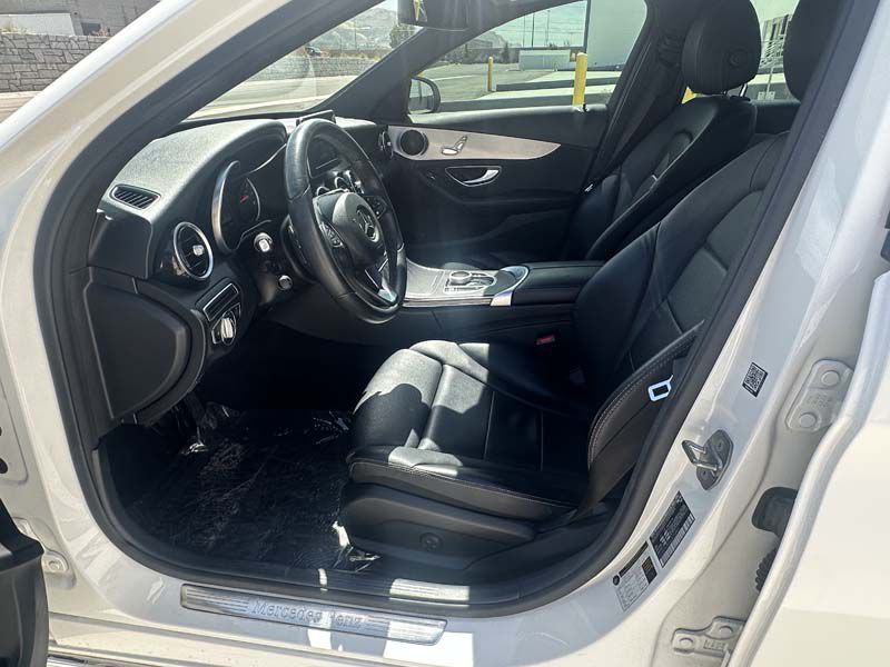 2018 Mercedes-Benz C-Class Image 21