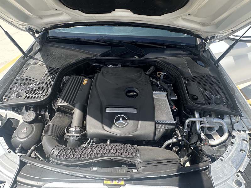 2018 Mercedes-Benz C-Class Image 31