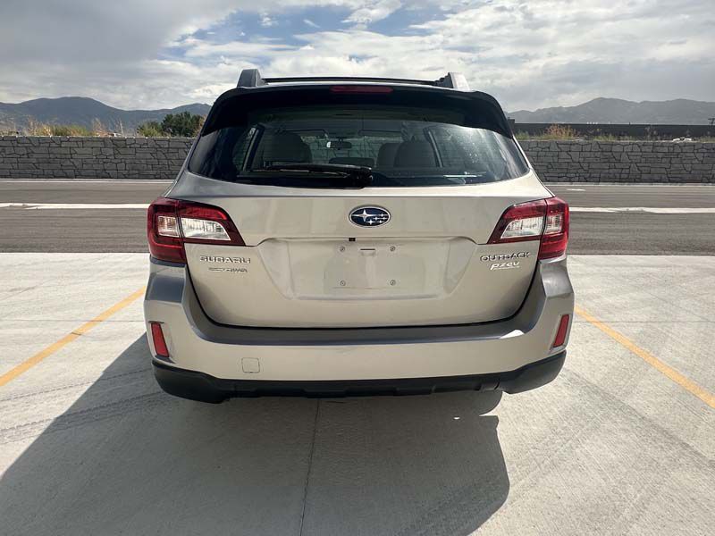 2017 Subaru Outback Image 5