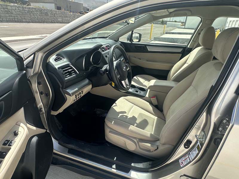 2017 Subaru Outback Image 17