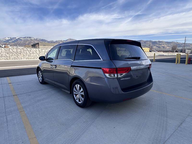 2016 Honda Odyssey Image 6