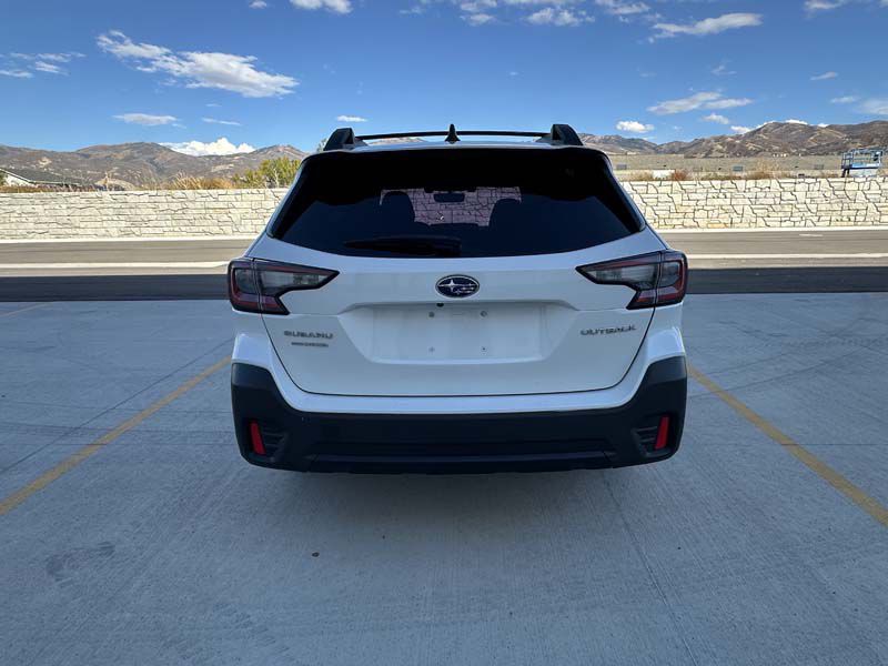 2020 Subaru Outback Image 11