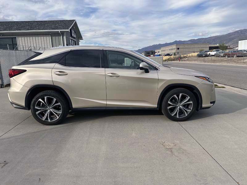 2017 Lexus RX Image 10