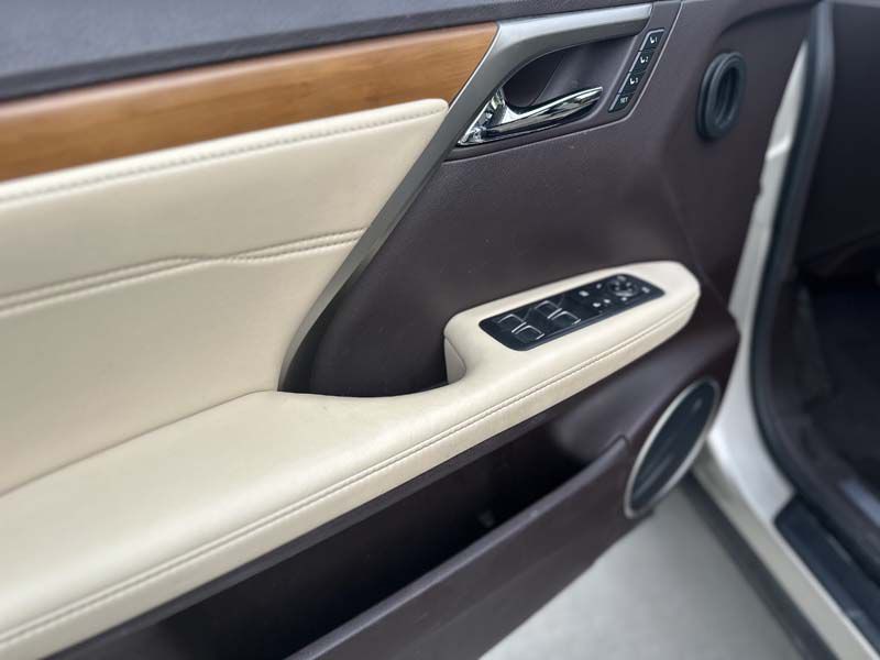 2017 Lexus RX Image 21