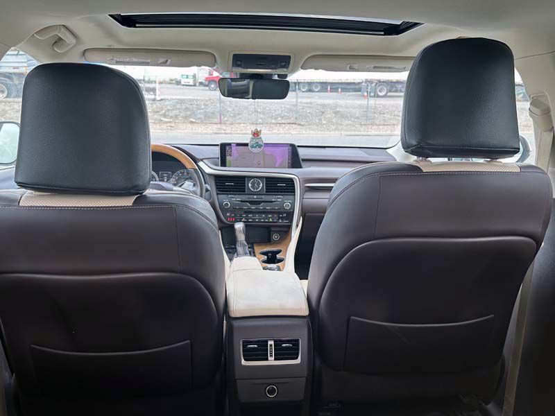2017 Lexus RX Image 36