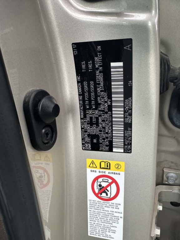 2017 Lexus RX Image 45
