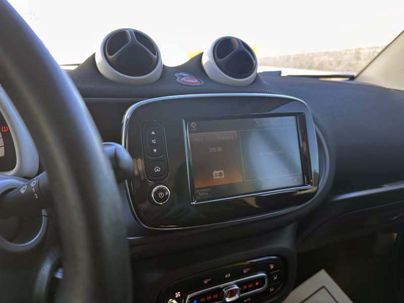 2016 smart fortwo Image 30